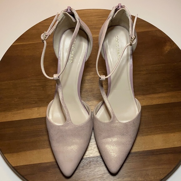 Cole Haan Prieta Pump - Picture 2 of 14